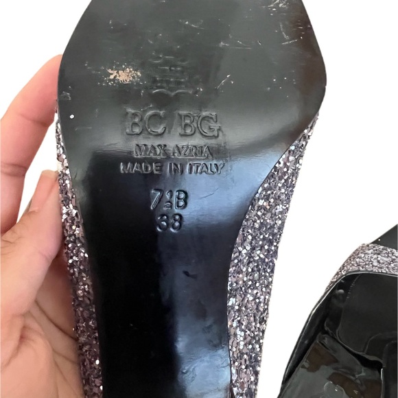 BCBG Maxazria Sparkly Silver and Black Square Toe Slide On Heels Size 7 1/2 - Picture 3 of 4
